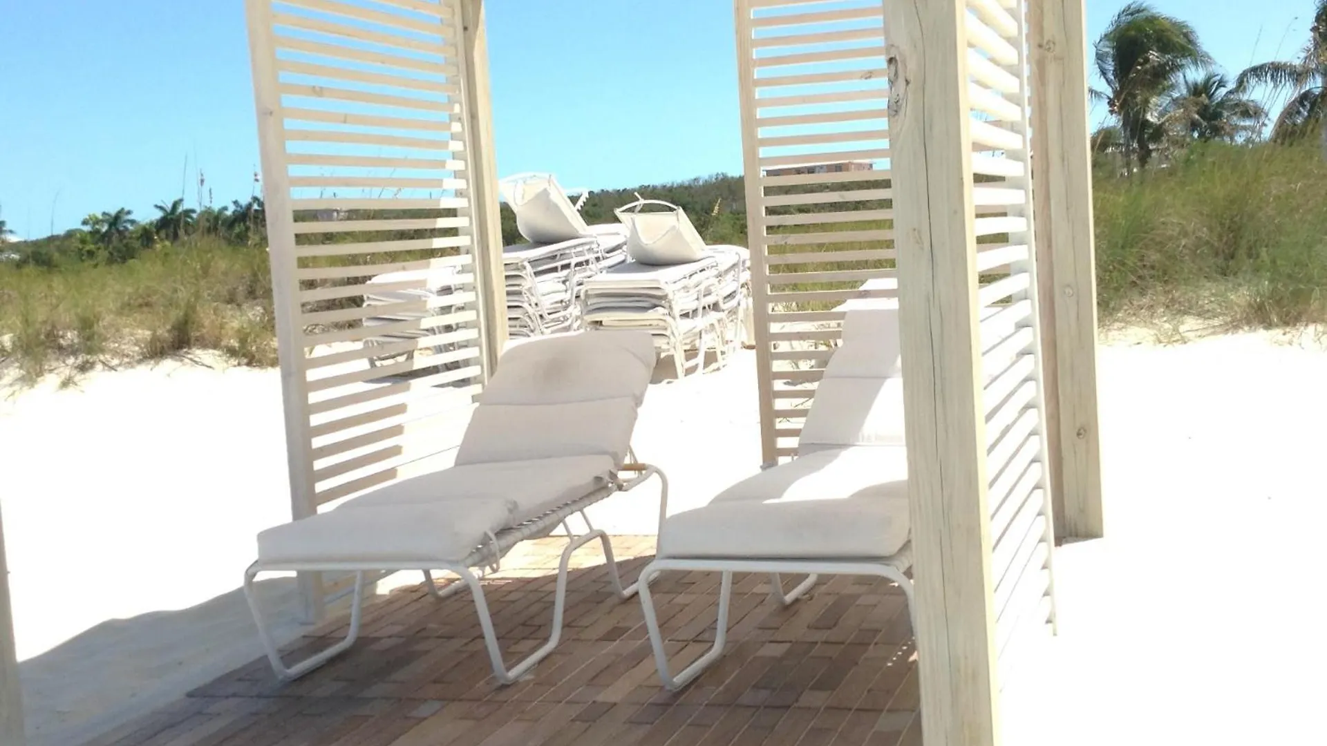 Alexander'S Apartments Providenciales Turks And Caicos Islands