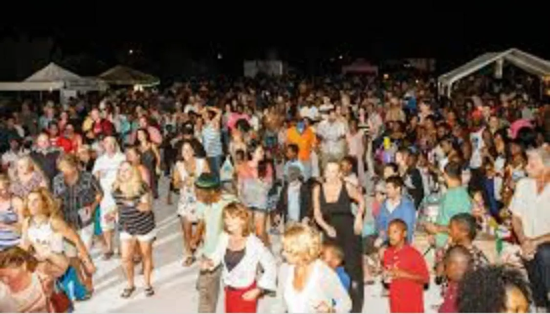 Alexander'S Apartments Providenciales