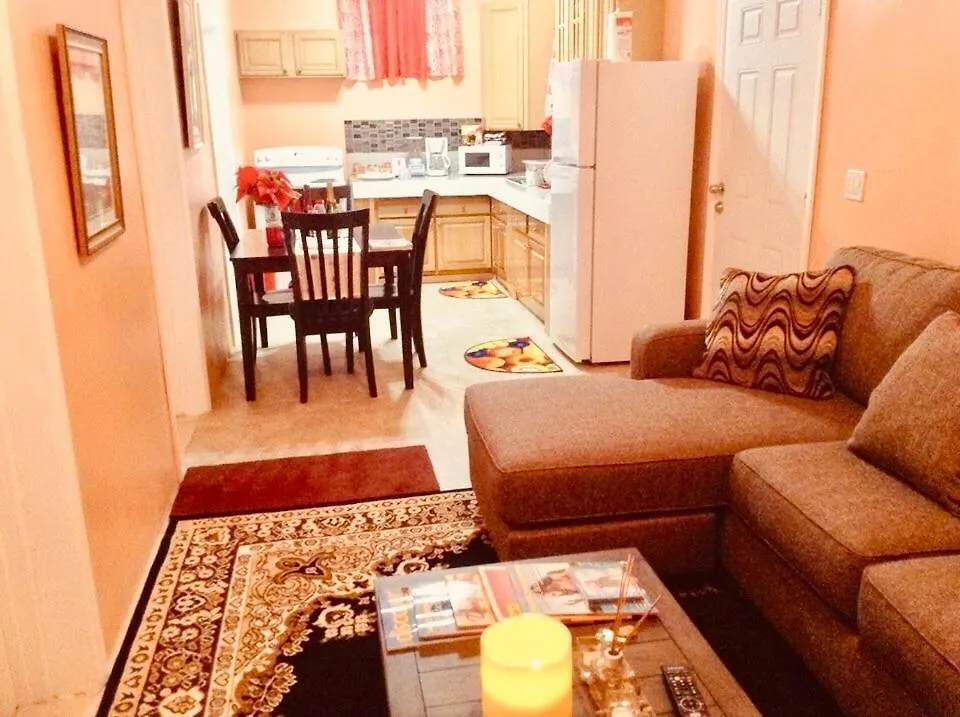 Alexander'S Apartments Providenciales Turks And Caicos Islands
