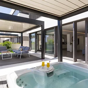 https://luxury-apartment-periska-with-jacuzzi-pool.hotelinzadar.com